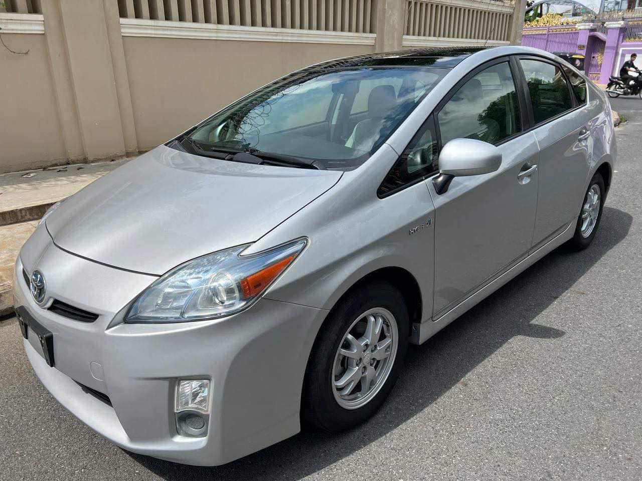 Prius 010 (ក្រដាសពន្ធ)